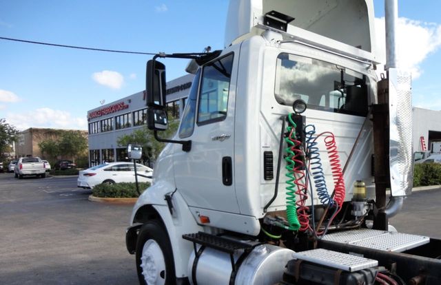 2008 International 8600 TANDEM AXLE DAY CAB TRACTOR - 18603741 - 14