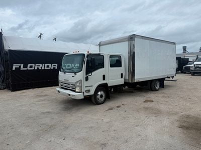 2008 Isuzu NPR Crew Cab Box Truck W/ Hydraulic Ramp