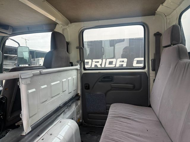 2008 Isuzu NPR Crew Cab Box Truck W/ Hydraulic Ramp Base Trim - 22970692 - 6