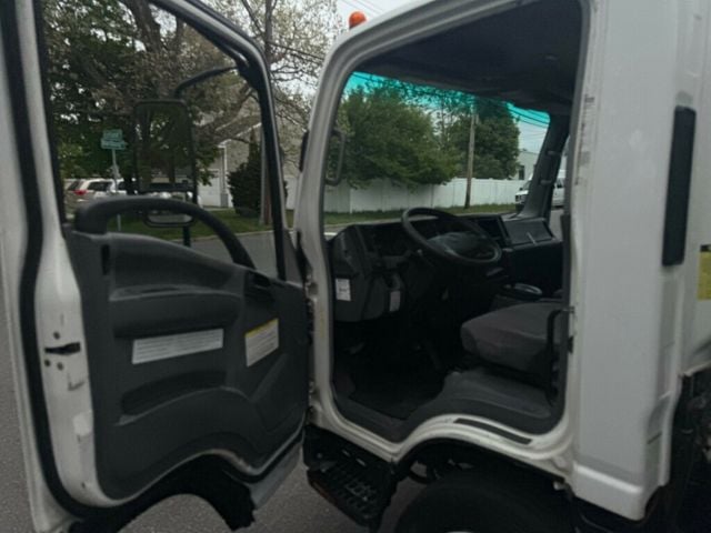 2008 Isuzu NRR 16 FOOT BOX TRUCK WITH LIFTGATE / SIDE DOOR FINANCING AVAILABLE - 22846774 - 13