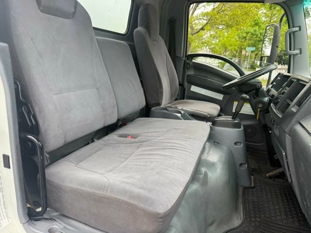 2008 Isuzu NRR 16 FOOT BOX TRUCK WITH LIFTGATE / SIDE DOOR FINANCING AVAILABLE - 22846774 - 22