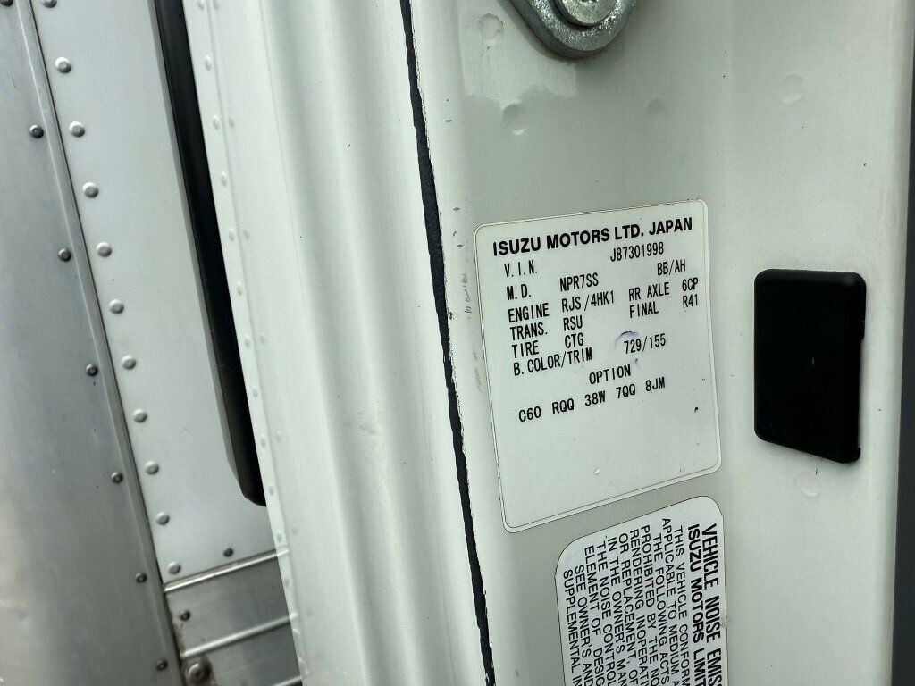 2008 Isuzu NRR 16 FOOT BOX TRUCK WITH LIFTGATE / SIDE DOOR FINANCING AVAILABLE - 22846774 - 40