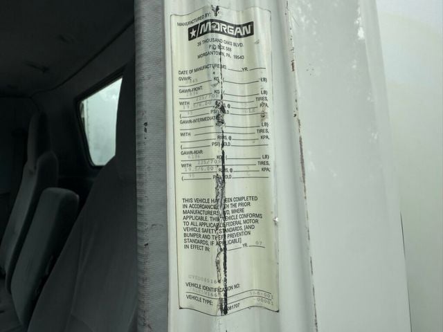 2008 Isuzu NRR 16 FOOT BOX TRUCK WITH LIFTGATE / SIDE DOOR FINANCING AVAILABLE - 22846774 - 44