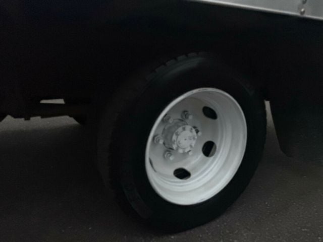 2008 Isuzu NRR 16 FOOT BOX TRUCK WITH LIFTGATE / SIDE DOOR FINANCING AVAILABLE - 22846774 - 47