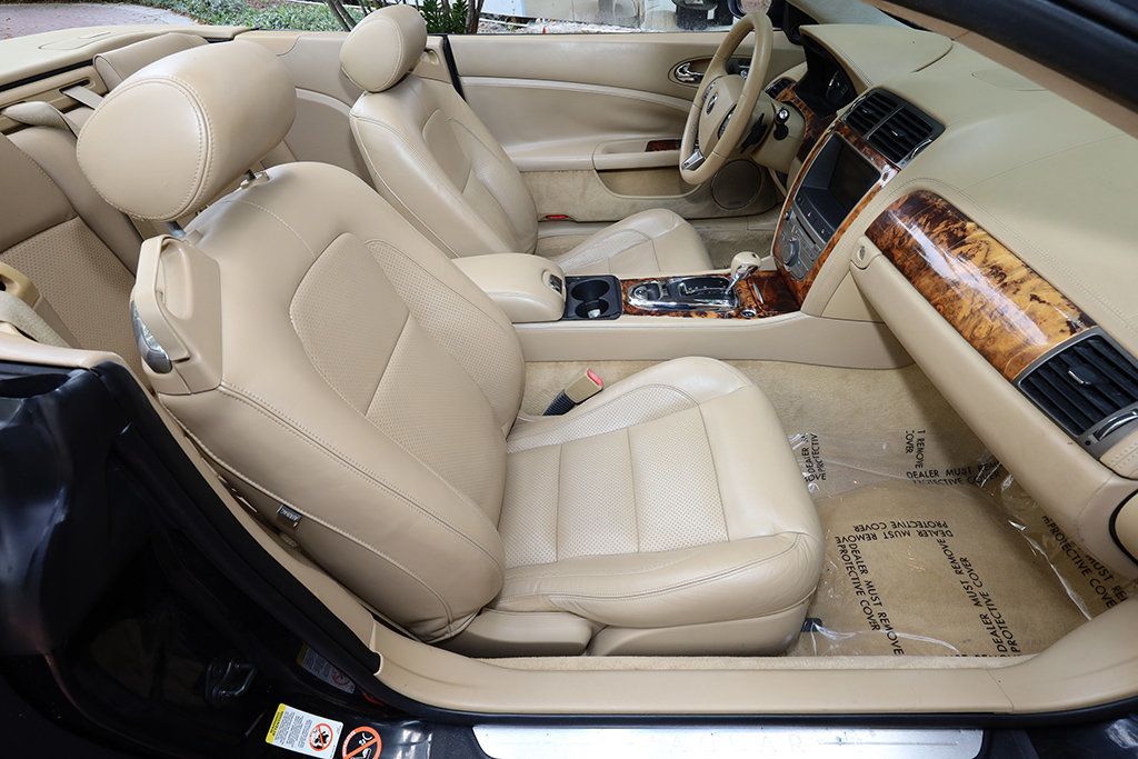2008 Jaguar XK Convertible XKR photo 25