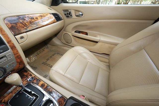 2008 Jaguar XK 2dr Convertible XKR - 22897919 - 38