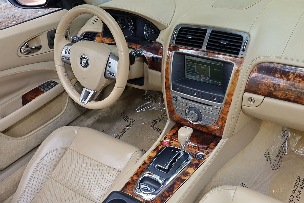 2008 Jaguar XK Convertible XKR photo 8