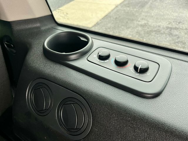 2008 Jeep Commander Classic Lifted Hemi 4x4 Limited 3rd row seat - 23030126 - 24