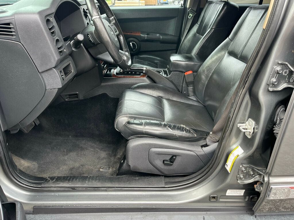 2008 Jeep Commander Classic Lifted Hemi 4x4 Limited 3rd row seat - 23030126 - 38