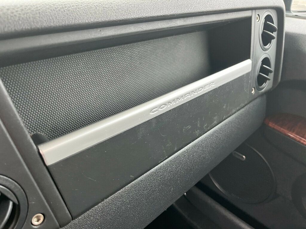2008 Jeep Commander Classic Lifted Hemi 4x4 Limited 3rd row seat - 23030126 - 58