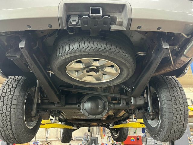 2008 Jeep Commander Classic Lifted Hemi 4x4 Limited 3rd row seat - 23030126 - 63