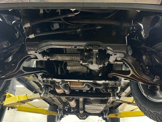 2008 Jeep Commander Classic Lifted Hemi 4x4 Limited 3rd row seat - 23030126 - 70