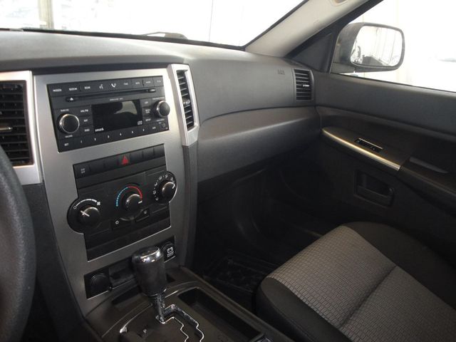 2008 Jeep Grand Cherokee 4X4 w/LAREDO-PKG, 1-OWNER, 39K ORIG-MI. LIKE-NEW COND! - 22979321 - 20