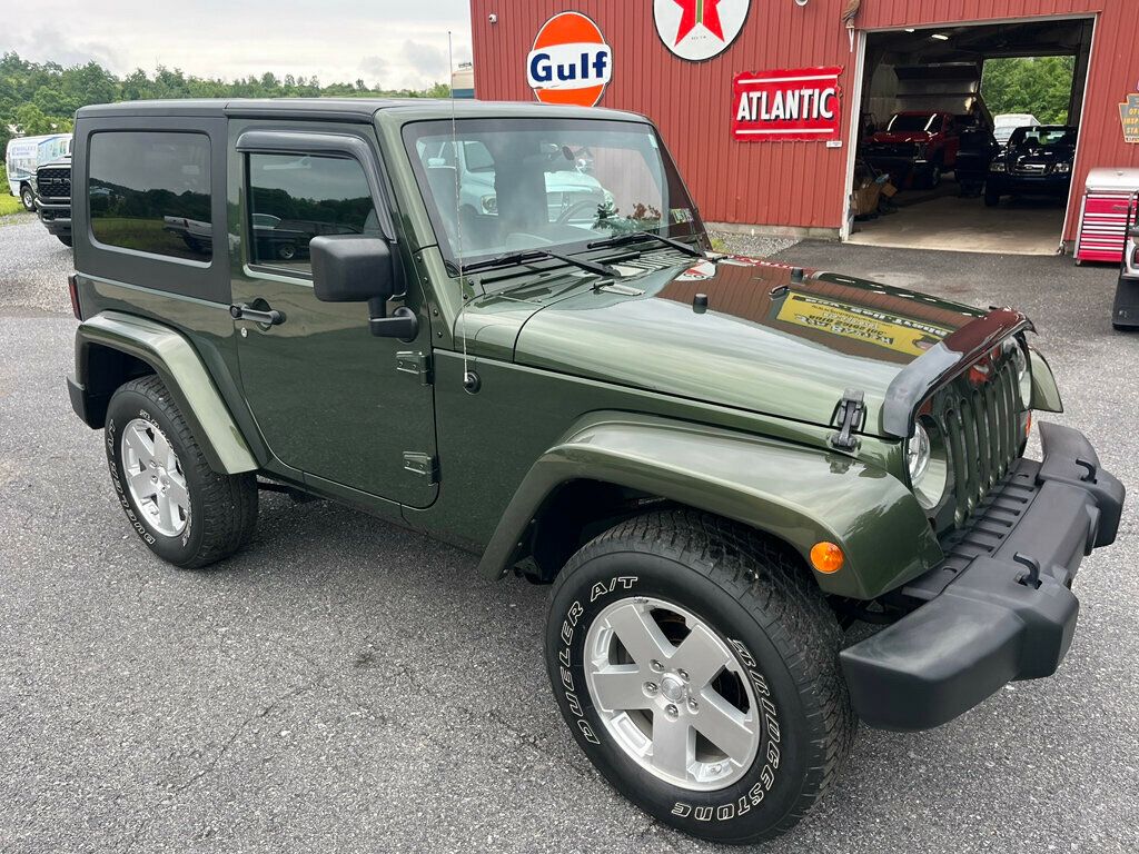 2008 Jeep Wrangler 2 Door Hard Top Automatic Sahara 4x4 - 23047419 - 1