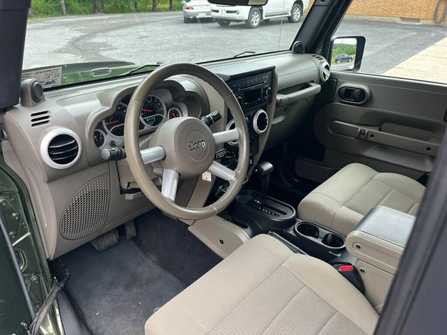 2008 Jeep Wrangler 2 Door Hard Top Automatic Sahara 4x4 - 23047419 - 20
