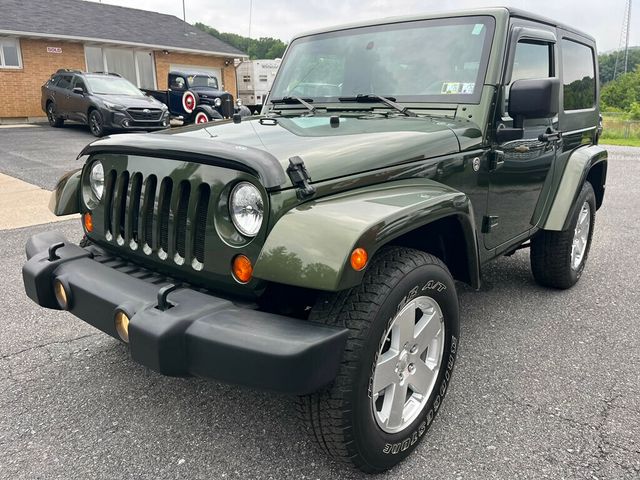 2008 Jeep Wrangler 2 Door Hard Top Automatic Sahara 4x4 - 23047419 - 7