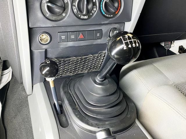 2008 Jeep Wrangler 4WD 2dr Rubicon - 22969287 - 28