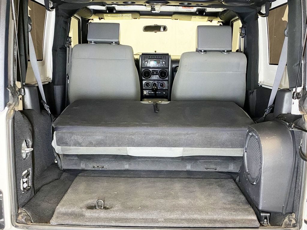 2008 Jeep Wrangler 4WD 2dr Rubicon - 22969287 - 40