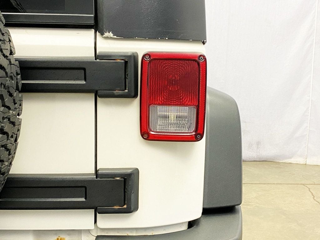 2008 Jeep Wrangler 4WD 2dr Rubicon - 22969287 - 8