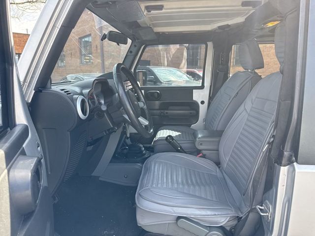 2008 Jeep Wrangler 4WD 2dr Sahara - 23005392 - 16