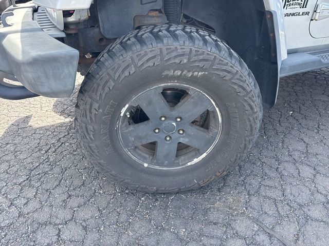 2008 Jeep Wrangler 4WD 2dr Sahara - 23005392 - 1