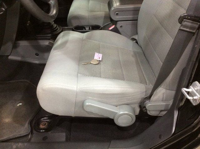 2008 Jeep Wrangler 4WD 4dr Unlimited Rubicon - 22974450 - 7