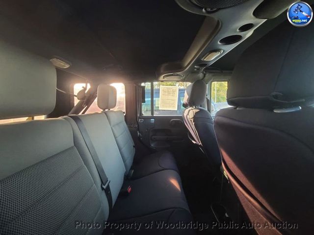 2008 Jeep Wrangler 4WD 4dr Unlimited Sahara - 22946825 - 10