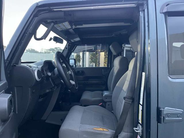 2008 Jeep Wrangler 4WD 4dr Unlimited Sahara - 22969980 - 5