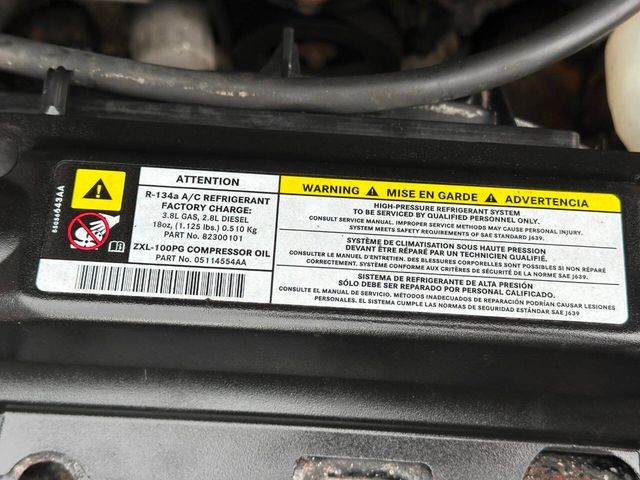 2008 Jeep Wrangler 4WD 4dr Unlimited Sahara - 22873764 - 13