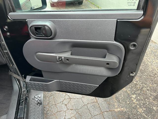 2008 Jeep Wrangler 4WD 4dr Unlimited Sahara - 22873764 - 23