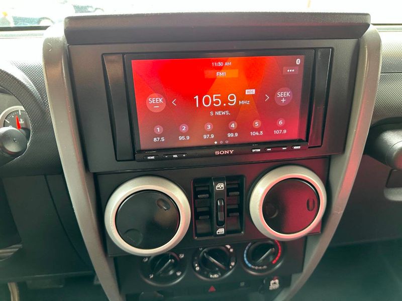 2008 Jeep Wrangler 4WD 4dr Unlimited Sahara - 22873764 - 29