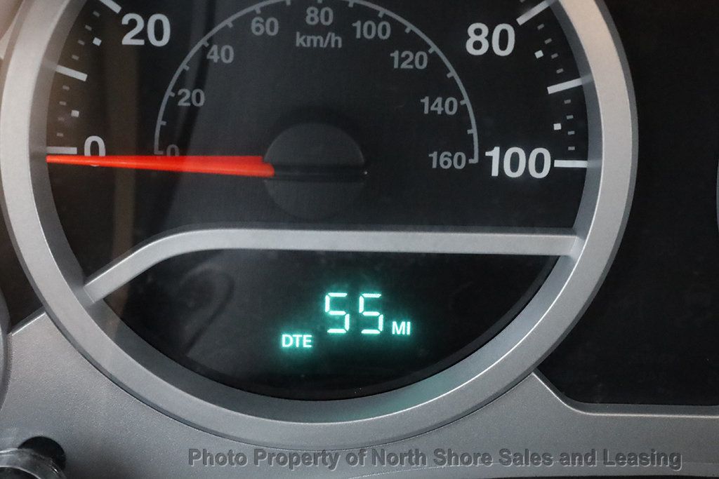2008 Jeep Wrangler Unlimited Sahara photo 30