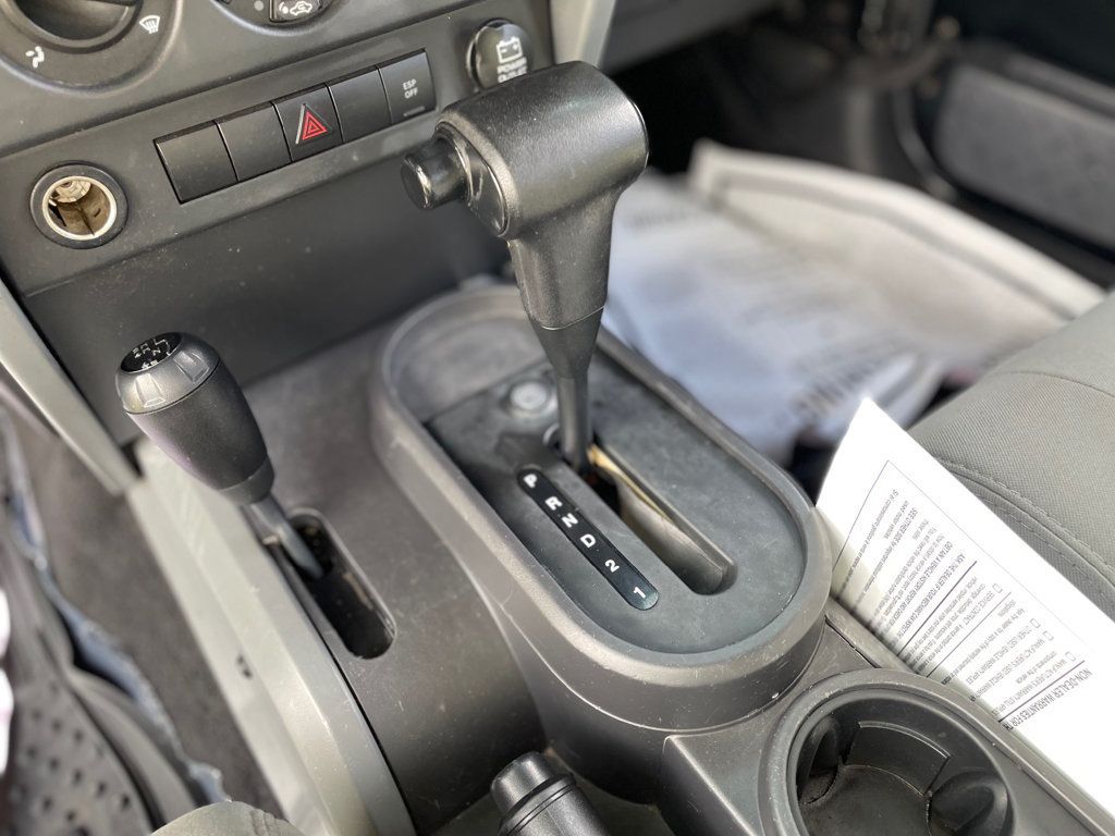2008 Jeep Wrangler 4WD 4dr Unlimited X - 23080554 - 22
