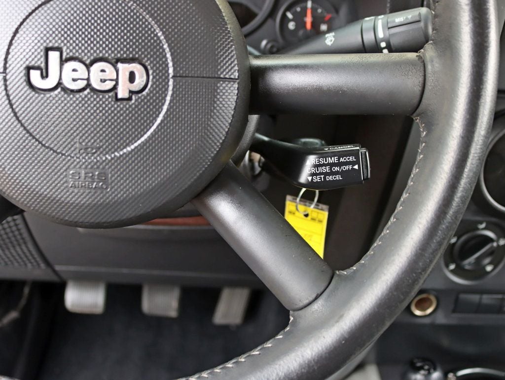 2008 Jeep Wrangler 4WD 4dr Unlimited X - 23063286 - 11