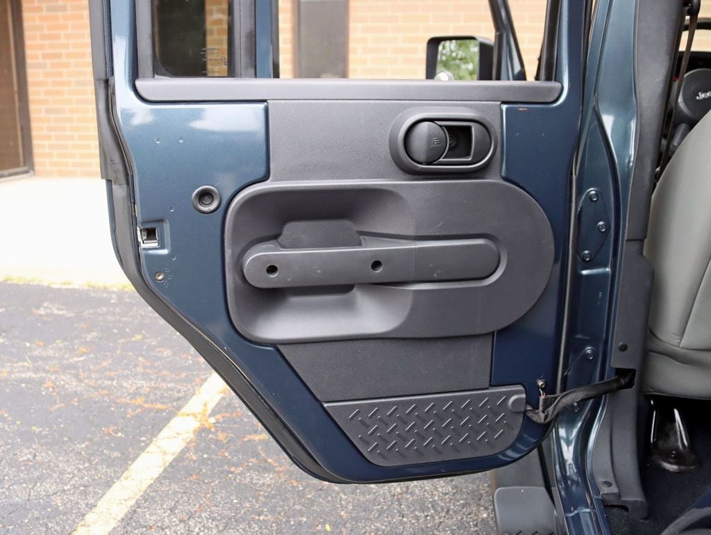 2008 Jeep Wrangler 4WD 4dr Unlimited X - 23063286 - 21