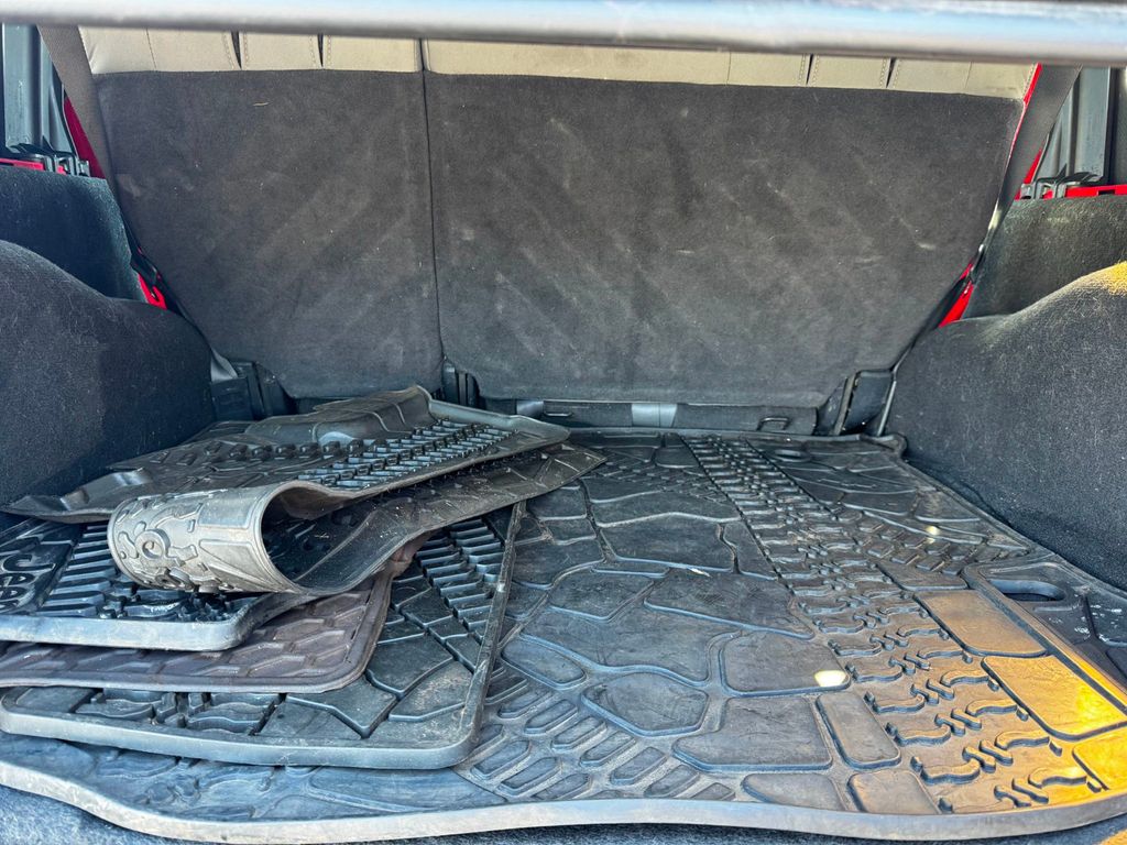 2008 Jeep Wrangler 4WD 4dr Unlimited X - 22998514 - 6