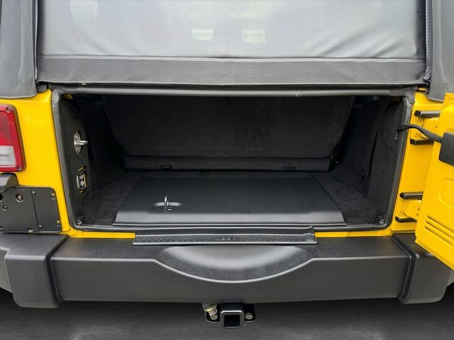 2008 Jeep Wrangler CLEAN CARFAX, X, 4X4, 6-SPD MANUAL, 16" STEEL WHEELS, V6 ENGINE - 23007108 - 9