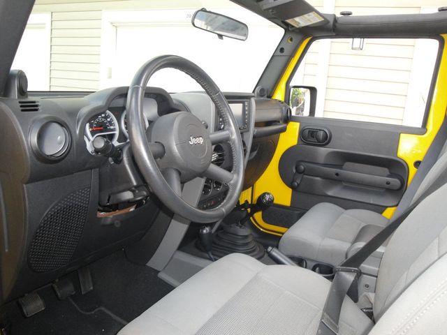 2008 Jeep Wrangler *RUBICON* EDITION, 6-SPD, NAV, 1-OWNER, 25K ORIG-Mi, MINT-COND!  - 22477916 - 28