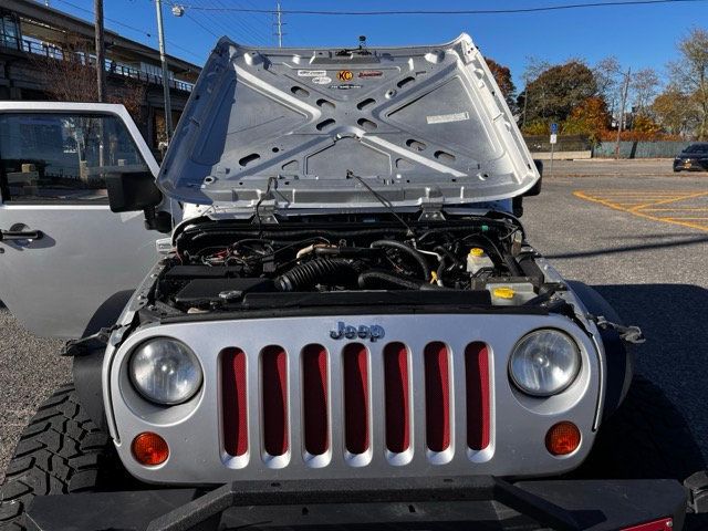 2008 Jeep Wrangler Stick Shift 4WD - 22656412 - 31