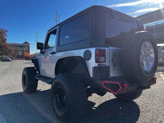 2008 Jeep Wrangler Stick Shift 4WD - 22656412 - 4