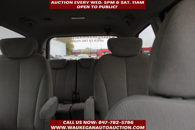 2008 Kia Sedona 4dr LWB LX - 22940450 - 7