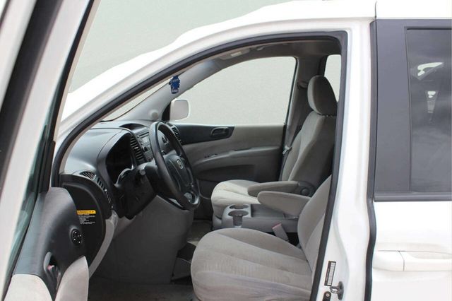2008 Kia Sedona 4dr SWB - 23018686 - 6