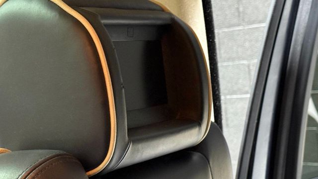 2008 Land Rover Range Rover 4WD 4dr HSE - 22945872 - 35