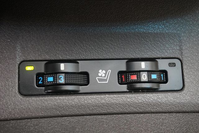 2008 Lexus ES 350 4dr Sedan - 23038367 - 19