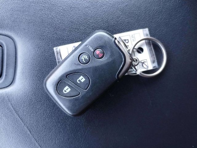 2008 Lexus ES 350 4dr Sedan - 22930542 - 39