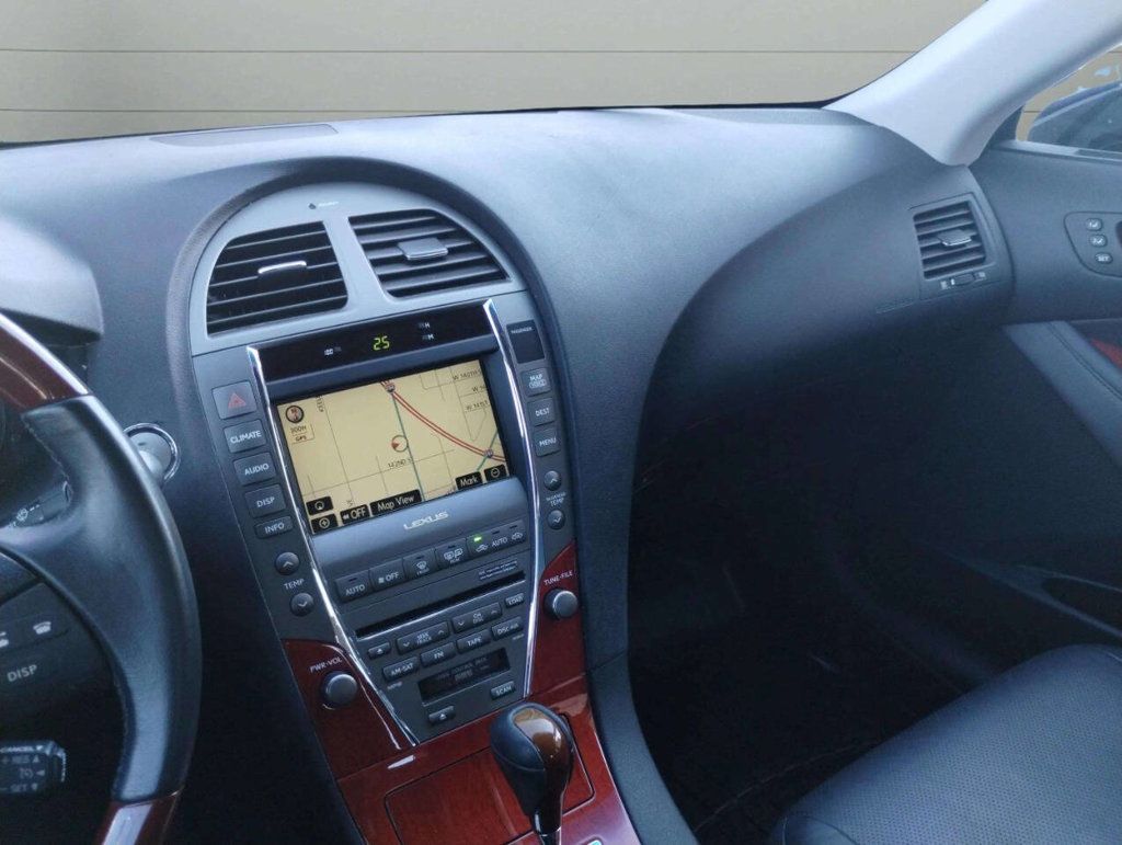 2008 Lexus ES 350 4dr Sedan - 22953318 - 30