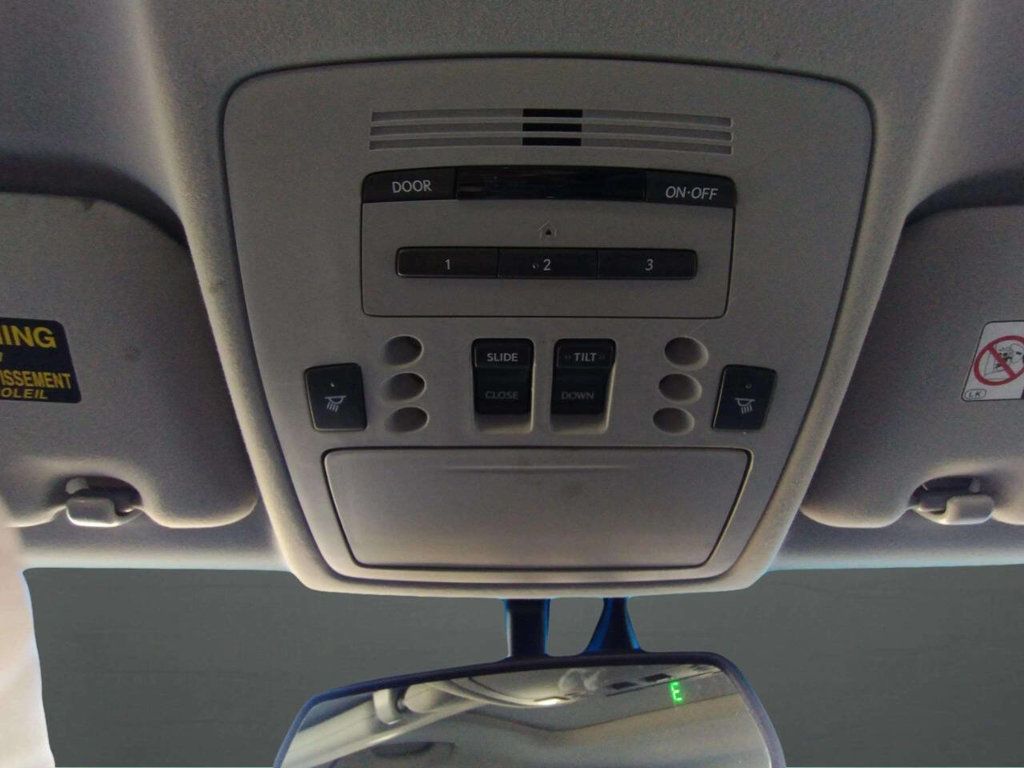 2008 Lexus ES 350 4dr Sedan - 22953318 - 32