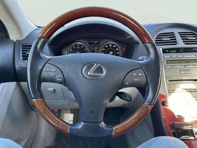 2008 Lexus ES 350 4dr Sedan - 22984897 - 21