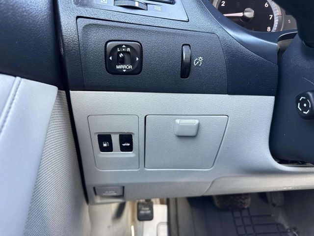 2008 Lexus ES 350 4dr Sedan - 22984897 - 24