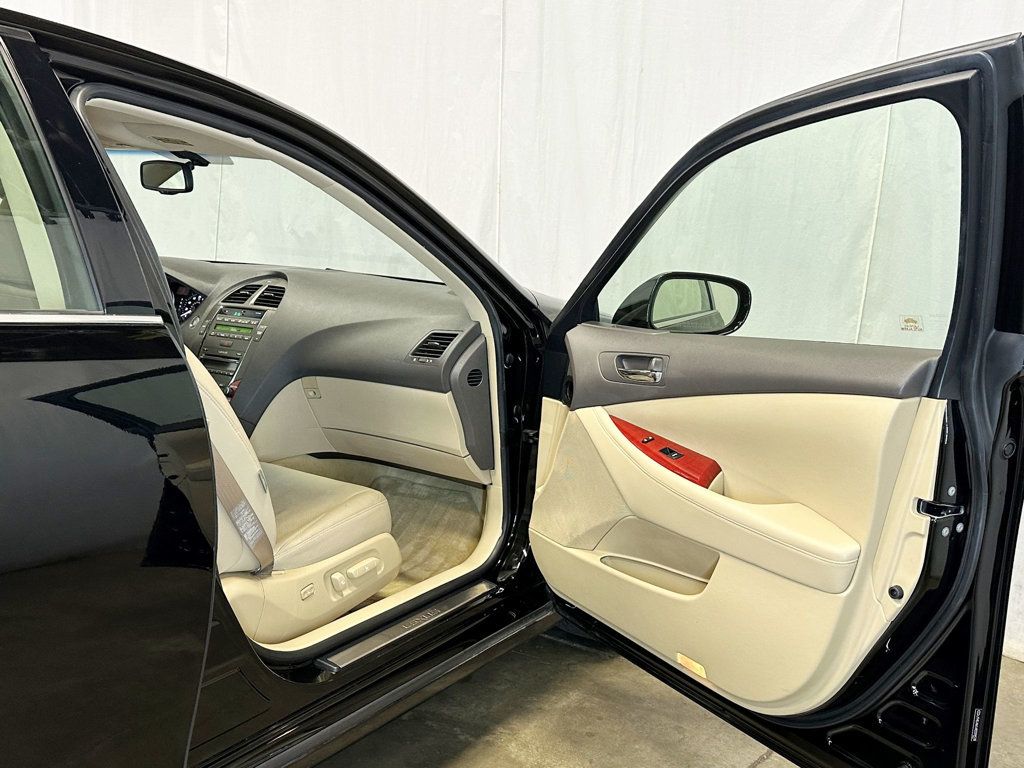 2008 Lexus ES 350 4dr Sedan - 23065899 - 16